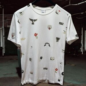 Zara Size S  T Shirt SS Eagle Rose Tiger Dice‎ Skelton Crown  White/Blk/Gold/Red